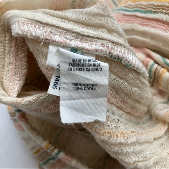 Aerie V-neck Cross Back Tank Size Medium - Picture 6 of 6